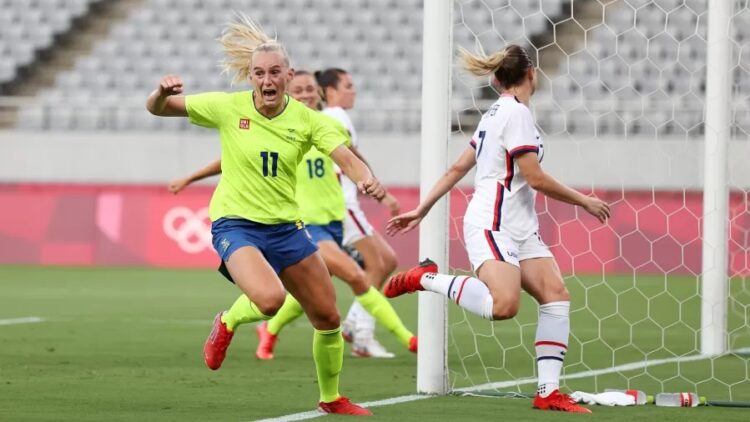 Suécia domina os EUA e vence com autoridade no futebol feminino