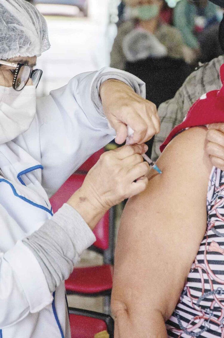 Paranavaí espera nova remessa de vacinas contra Covid-19 para quarta ou quinta-feira