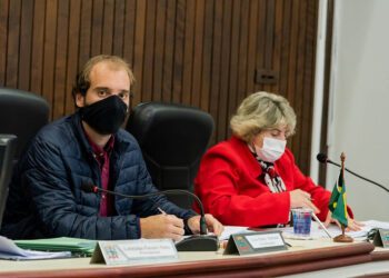 Câmara de Vereadores arquiva emenda à lei que institui a reforma previdenciária em Paranavaí