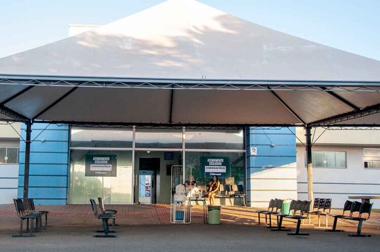 Avanço da vacinação contra Covid-19 reduz número de casos e índice de internamentos