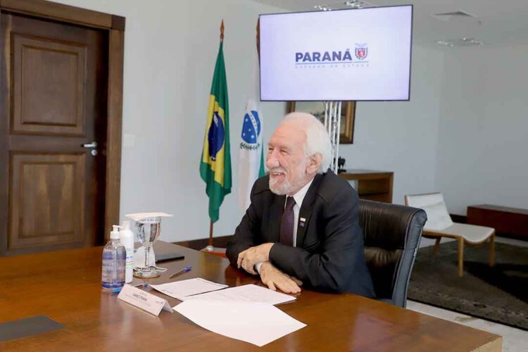 Estado reforça compromisso com as cooperativas, que investirão R$ 30,3 bilhões no Paraná até 2026