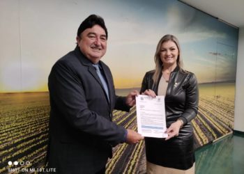 Deputada federal Aline Sleutz destina R$ 400 mil para custeio da saúde do município