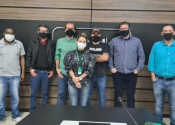 Retirado projeto de lei que restringe circulação de pessoas sem vacinação em Paranavaí