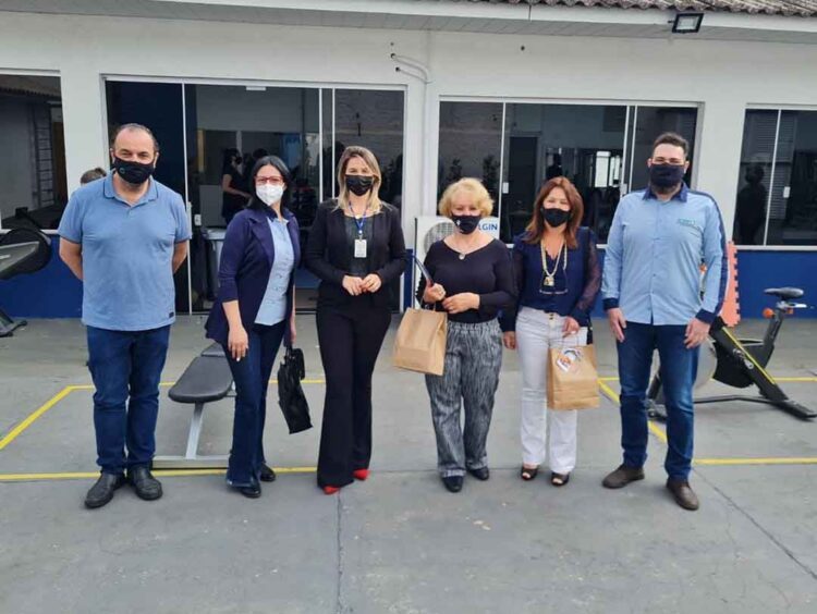 Sesc comemora Dia do Comerciante e reúne lideranças da Aciap