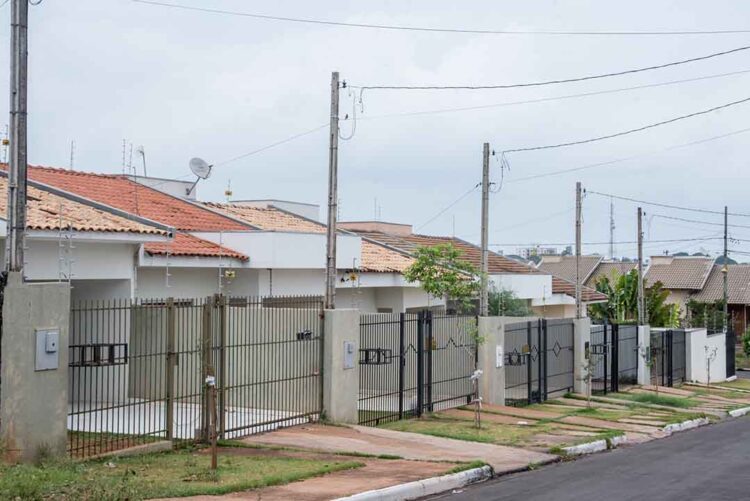 Governo Federal entrega 576 moradias a famílias de baixa renda de Foz do Iguaçu