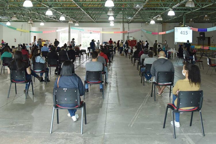 Covid-19: Vacinação gera resultados positivos, avaliam profissionais da Secretaria de Saúde