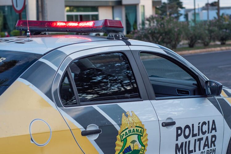 Homem é detido por furtar chinelo e barbeador em mercado de Paranavaí