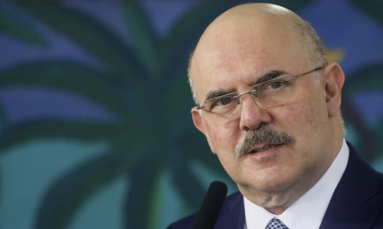 Universidade deveria ser para poucos,  diz ministro da Educação de Bolsonaro