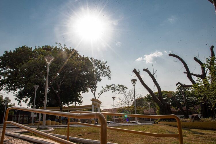Paranavaí pode chegar a 37 graus hoje e a 39 amanhã, prevê Simepar