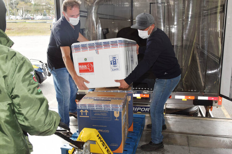 Regional de Saúde distribui mais de 9,4 mil doses de vacinas contra Covid-19 no Noroeste