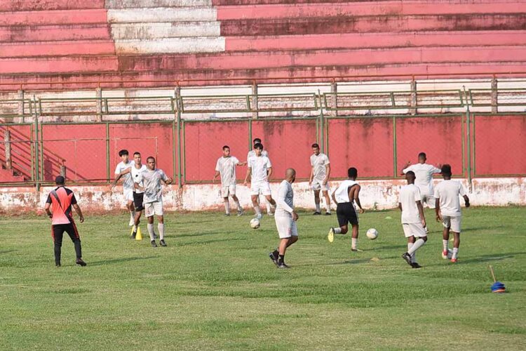 ACP enfrenta time do Arapongas em jogo amistoso