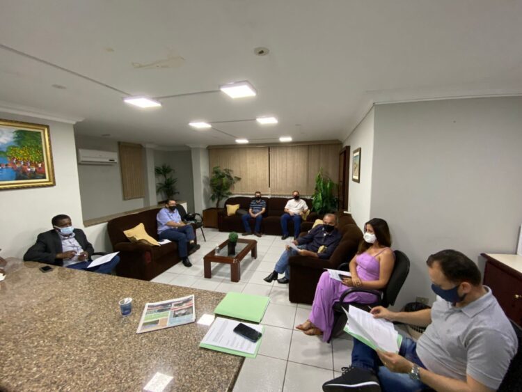 Quatro projetos do Executivo são acatados por Comissão