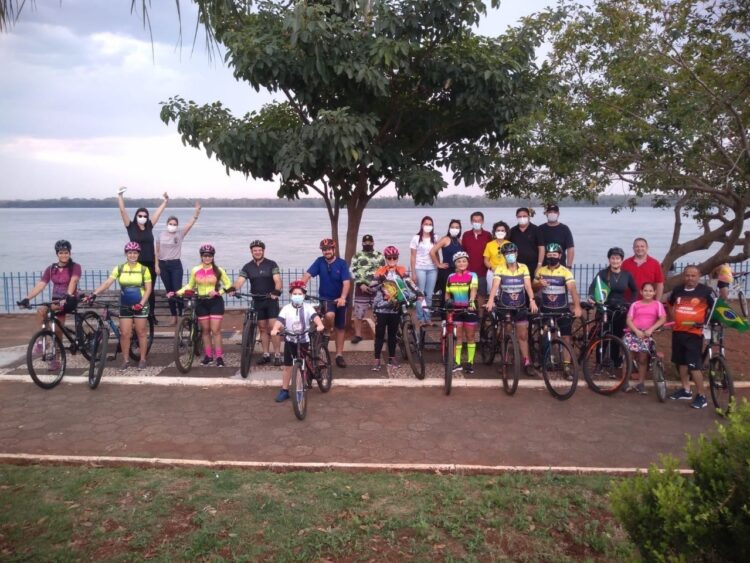 Semana da Pátria foi comemorada com a 1ª Pedalada Solidária da Independência