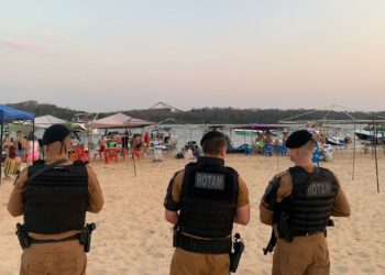 Ações do Corpo de Bombeiros e outras forças  policiais garantem feriado tranquilo em Porto Rico