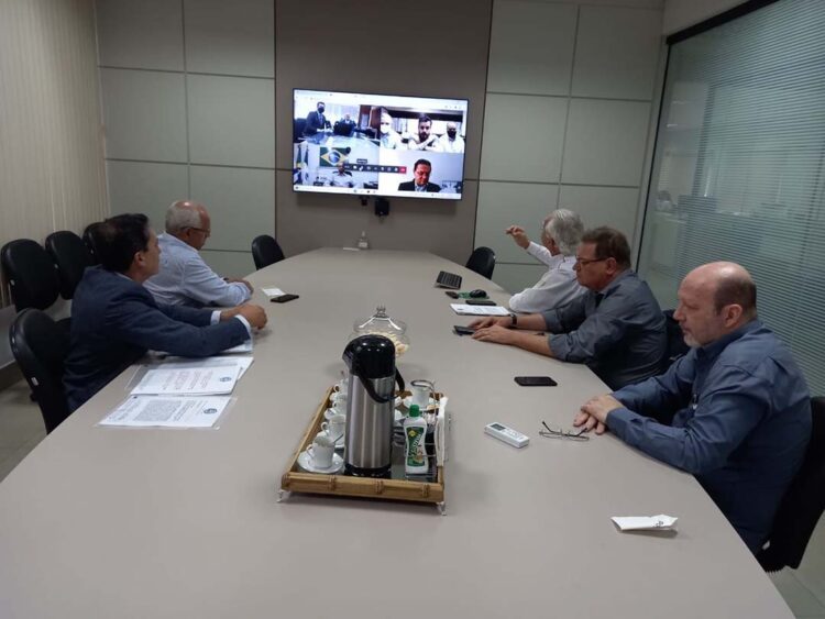 Lideranças comemoram possibilidade de aumento no número de professores e técnicos