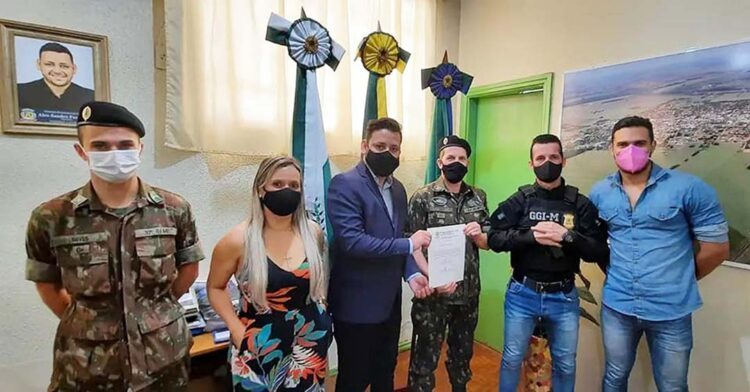 Prefeito Alex Fernandes foi empossado presidente da Junta de Serviço Militar