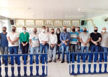 Prefeito recebe o deputado federal Luiz Nishimori