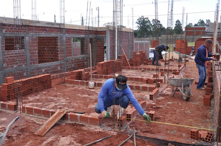 Paranavaí inicia terça-feira com 127 vagas de emprego