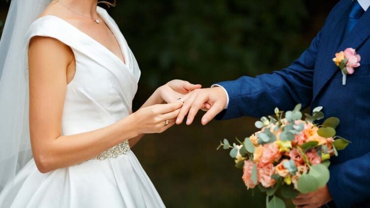 Cartórios registram aumento de 16% nos casamentos nos 10 primeiros meses de 2021