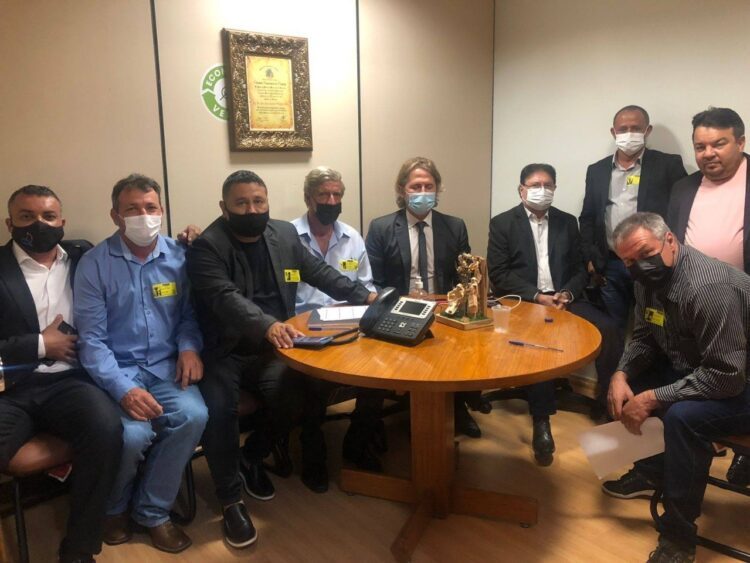 Deputado Zeca Dirceu recebe a comitiva de Porto Rico e vai disponibilizar novos recursos para a cidade