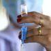 Intervalo de dose de reforço contra Covid passará de 6 para 5 meses