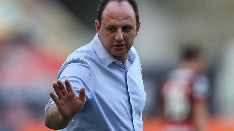 Com aval de Ceni, São Paulo volta a discutir permanência de Benítez