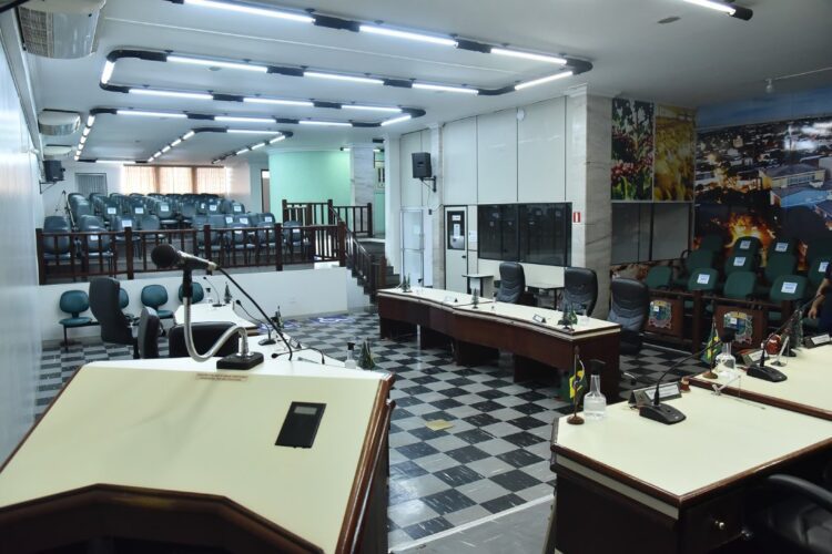 Vereadoras tomam posse nesta segunda-feira em Paranavaí