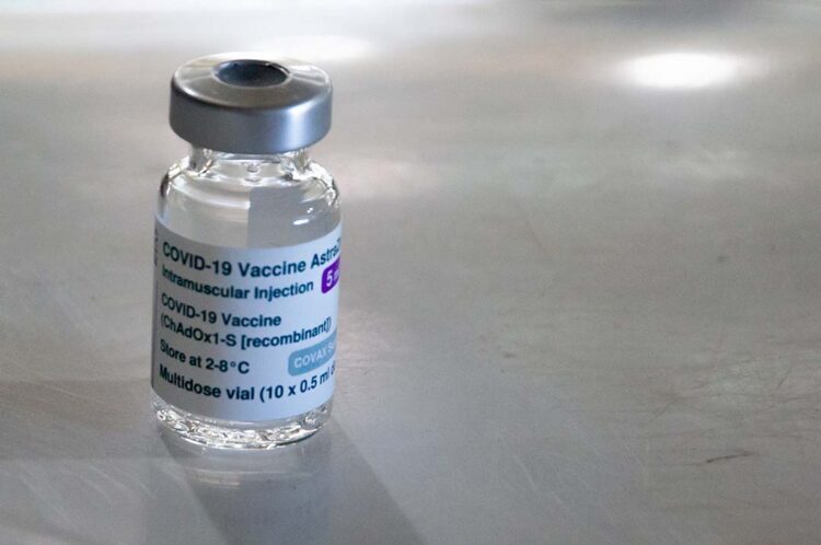 Saúde reduz intervalo para a terceira dose da vacina contra Covid-19