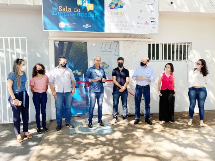 Inaugurada a Sala do Empreendedor e Escritório de Compras Públicas