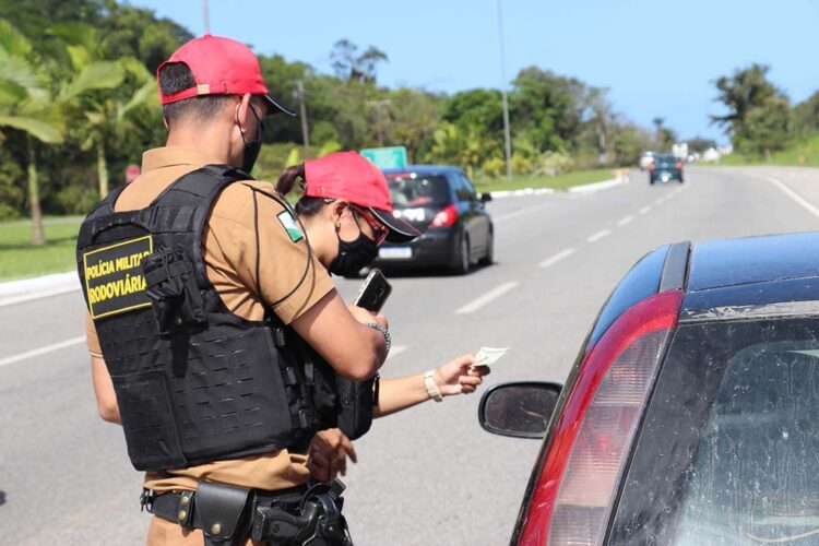 Polícia Rodoviária flagra mais de quatro mil motoristas em excesso de velocidade