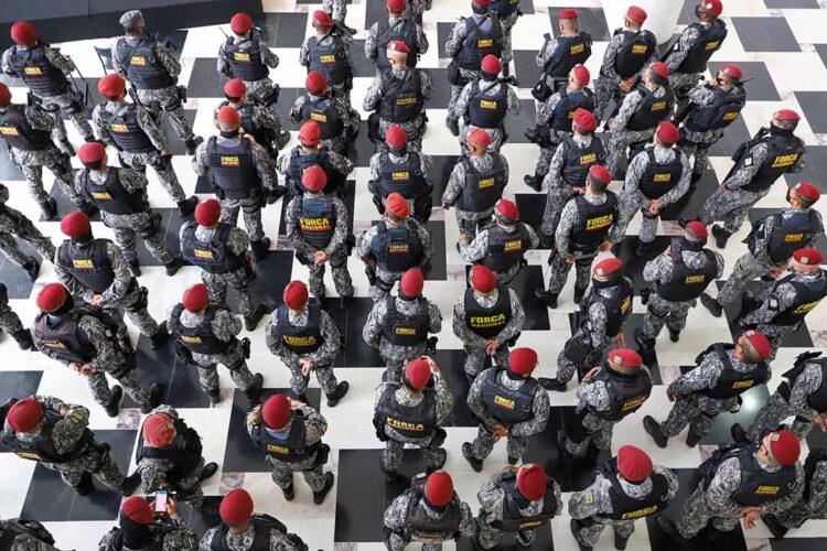 Com policiais da Força Nacional, Paraná iniciará operação de fiscalização na região de fronteira