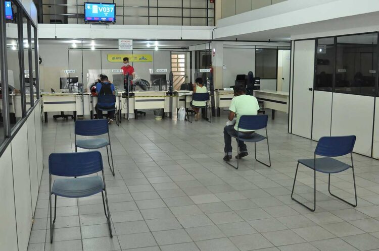 Agência do Trabalhador de Paranavaí oferece 91 vagas de emprego