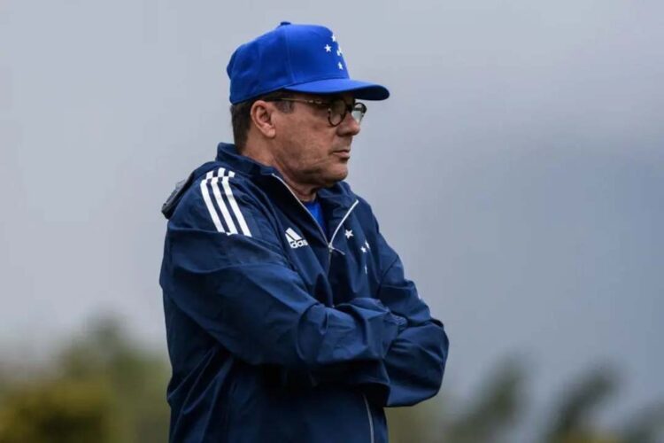 Luxemburgo se despede e revela ‘muita tristeza’ com demissão