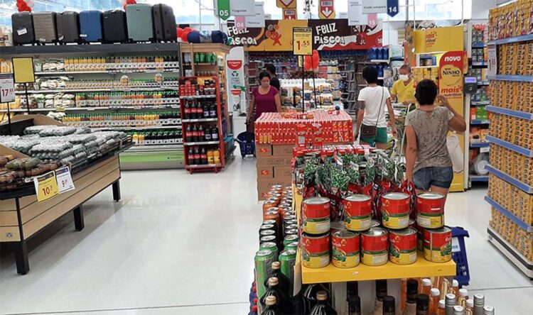 Brasil pode levar dois anos ou mais para retomar economia aos níveis pré-pandêmicos