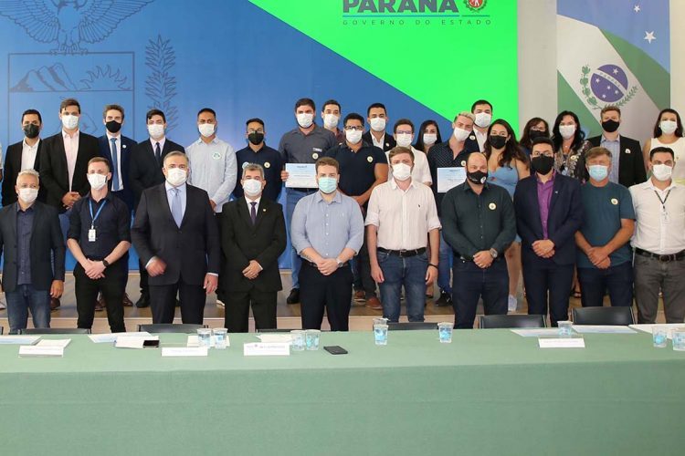 Governo dá posse aos novos integrantes do Conselho Estadual da Juventude