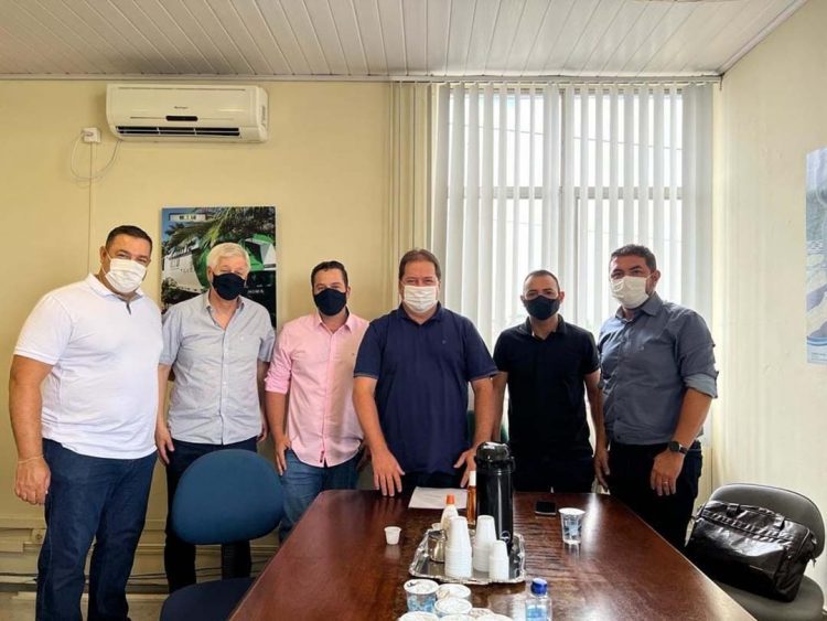 Comitiva cumpre agenda em Curitiba na  busca de novos investimentos para a cidade