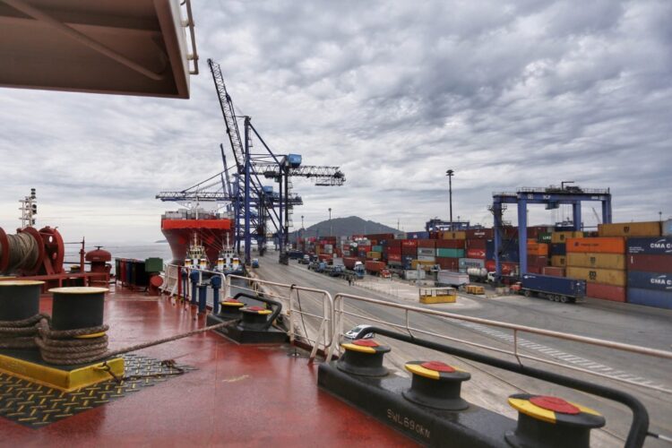 Movimentação dos portos alcança 57,5 milhões de toneladas em 2021, maior volume da história