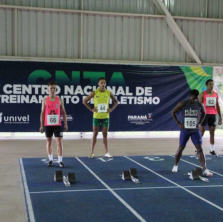 Equipe de Paranavaí tem bom  desempenho em Torneio Indoor