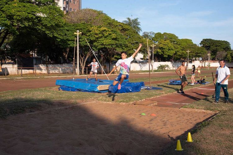 Escolinha de Atletismo inicia as atividades de 2022 na segunda-feira