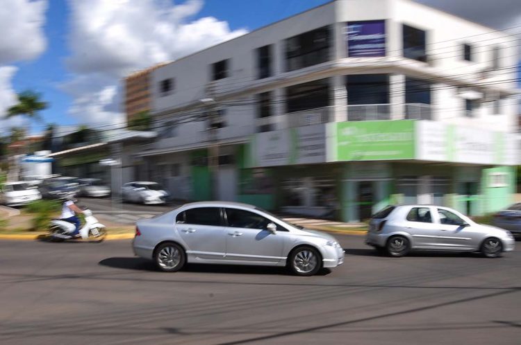 Segunda parcela do IPVA de veículos com placas de final 7 e 8 vence nesta terça