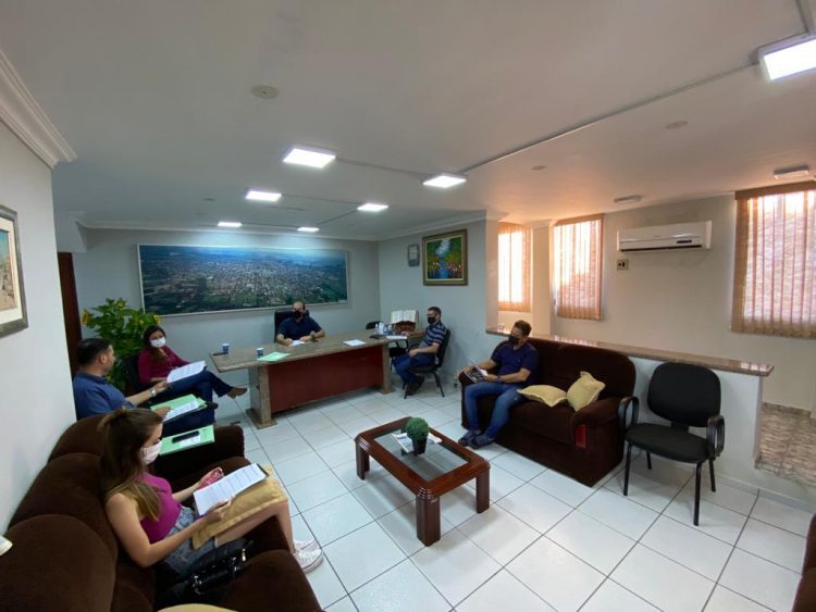 CCJ aprova projetos de lei em primeira reunião do ano