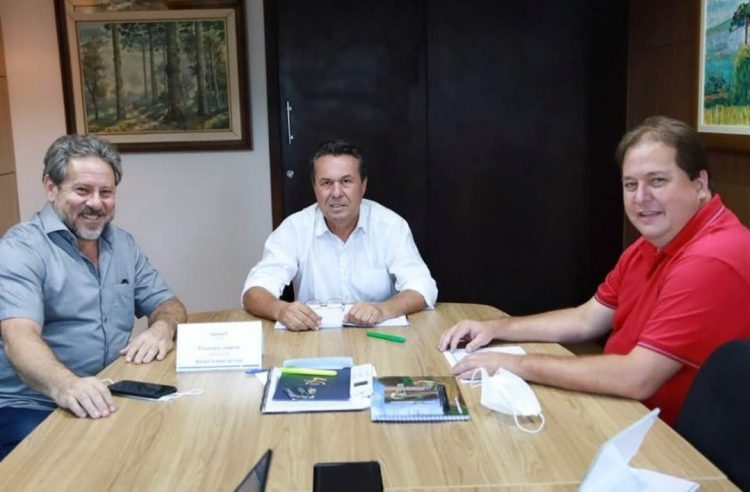 Prefeito anuncia mais de R$ 4,4 milhões em investimentos