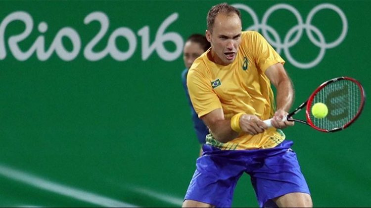 Brasil tem campeão olímpico no caminho  e joga como zebra na Copa Davis