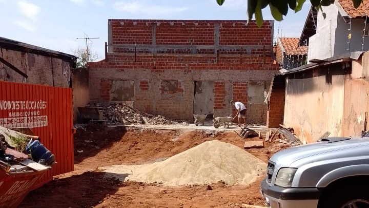 Ação solidária para recuperar casa de idosos atingida por incêndio segue em Paranavaí