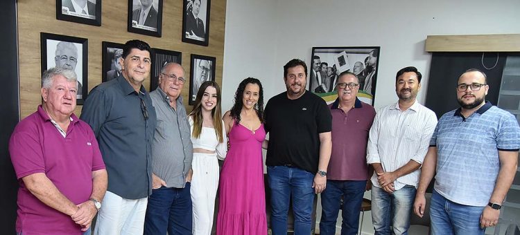 Nova diretoria do MDB de Paranavaí se reúne para debater próximos passos do partido