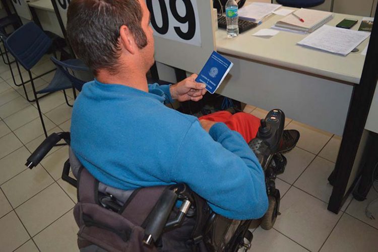 Conselho dos Direitos da Pessoa com  Deficiência tem novos representantes