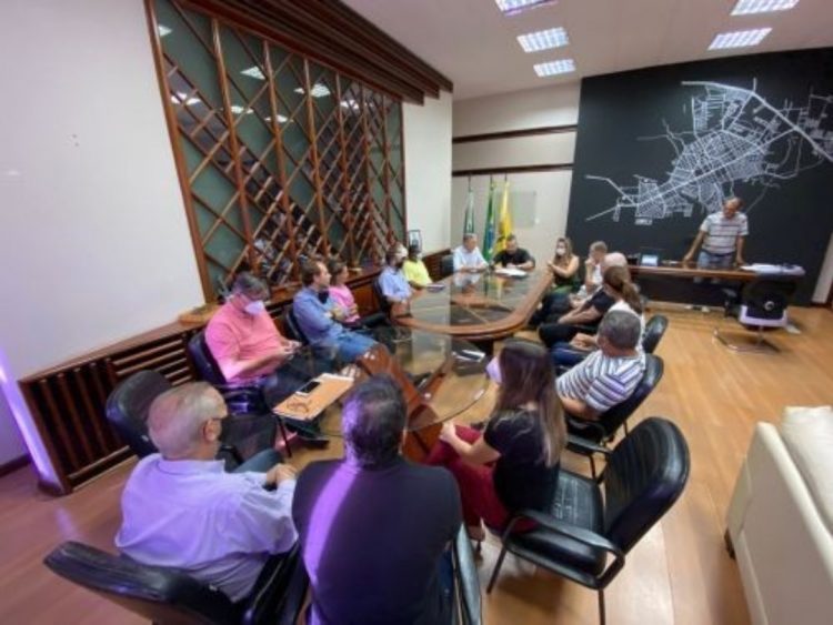 Prefeito de Paranavaí assina ordem de serviço para inícios das obras do CMEI Avelino Dal-Prá