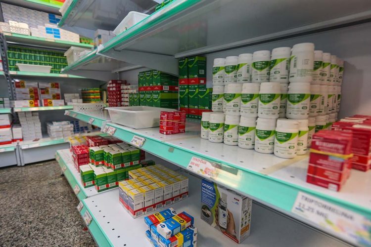 Prazo para adesão do Refis do setor farmacêutico vai até quinta-feira