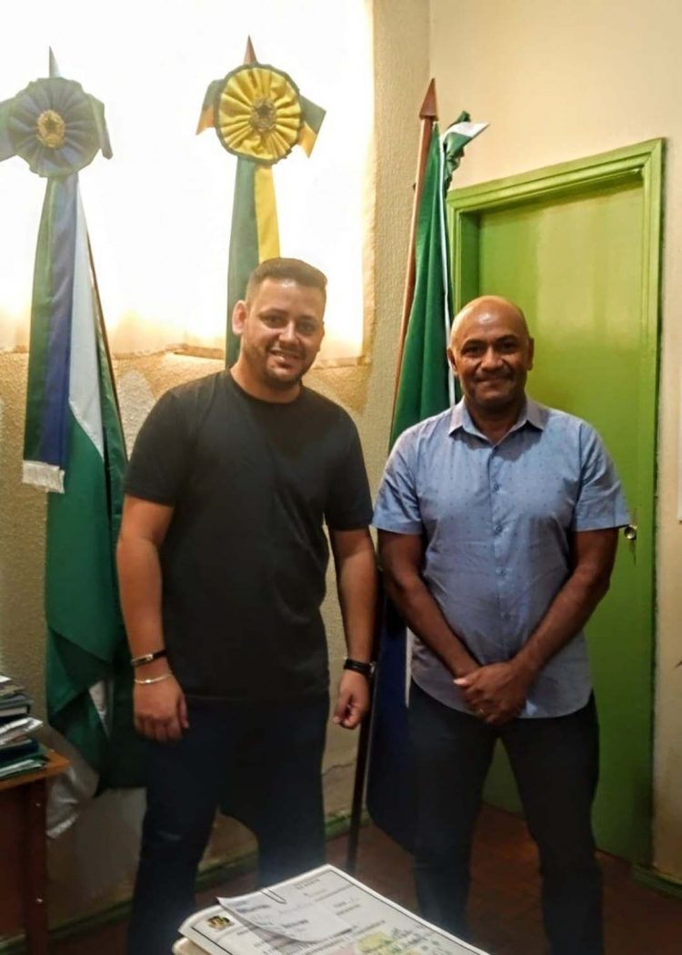 Querência do Norte recebe visita do Ex-prefeito de Loanda Sargento Santos