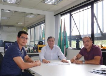 Prefeito participa de reuniões na capital  em busca de mais recursos para o município